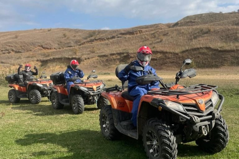 De Bucareste: excursão de quadriciclo ATV pela floresta e pelas colinas