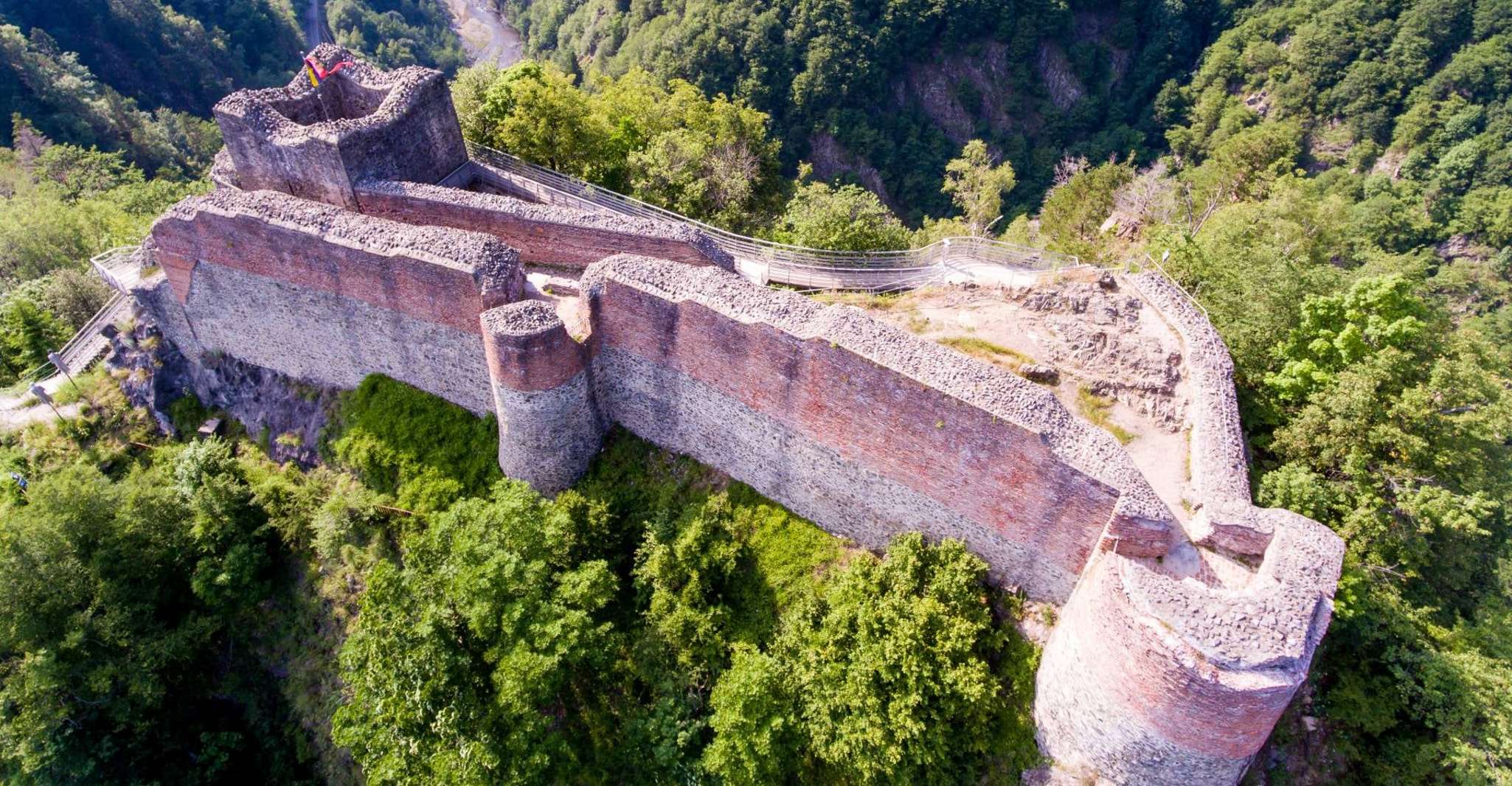 Da Bucarest, Transfagarasan Private Day Trip con una guida - Housity
