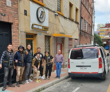 Bogotá: Ciudad Bolivar Private Tour with Cable Car Ticket