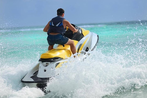 Oahu : Balade en jet ski dans la baie de Maunalua