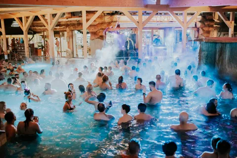 Cracovia: Tour di Zakopane, piscine termali e servizi di prelievo in hotel