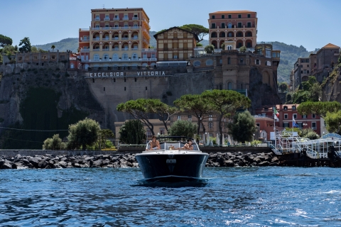 Desde Capri: Excursión Privada en Yate por Capri y Positano