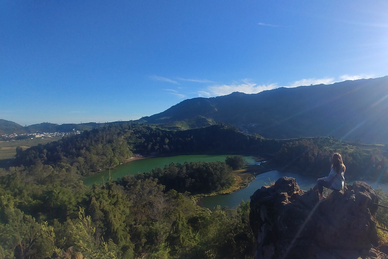 Depuis Yogyakarta : La beauté de Dieng Excursion guidée d'une journée