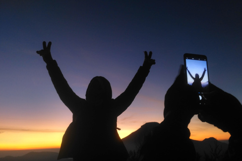 Depuis Yogyakarta : La beauté de Dieng Excursion guidée d'une journée