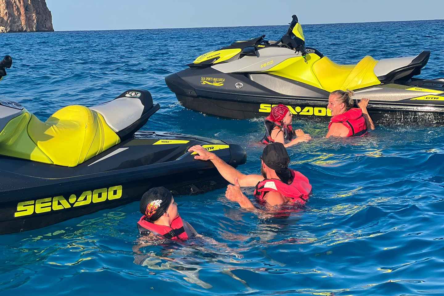 Cala Millor: Jetski Tour of Sea Lion Cave or Caves of Artà