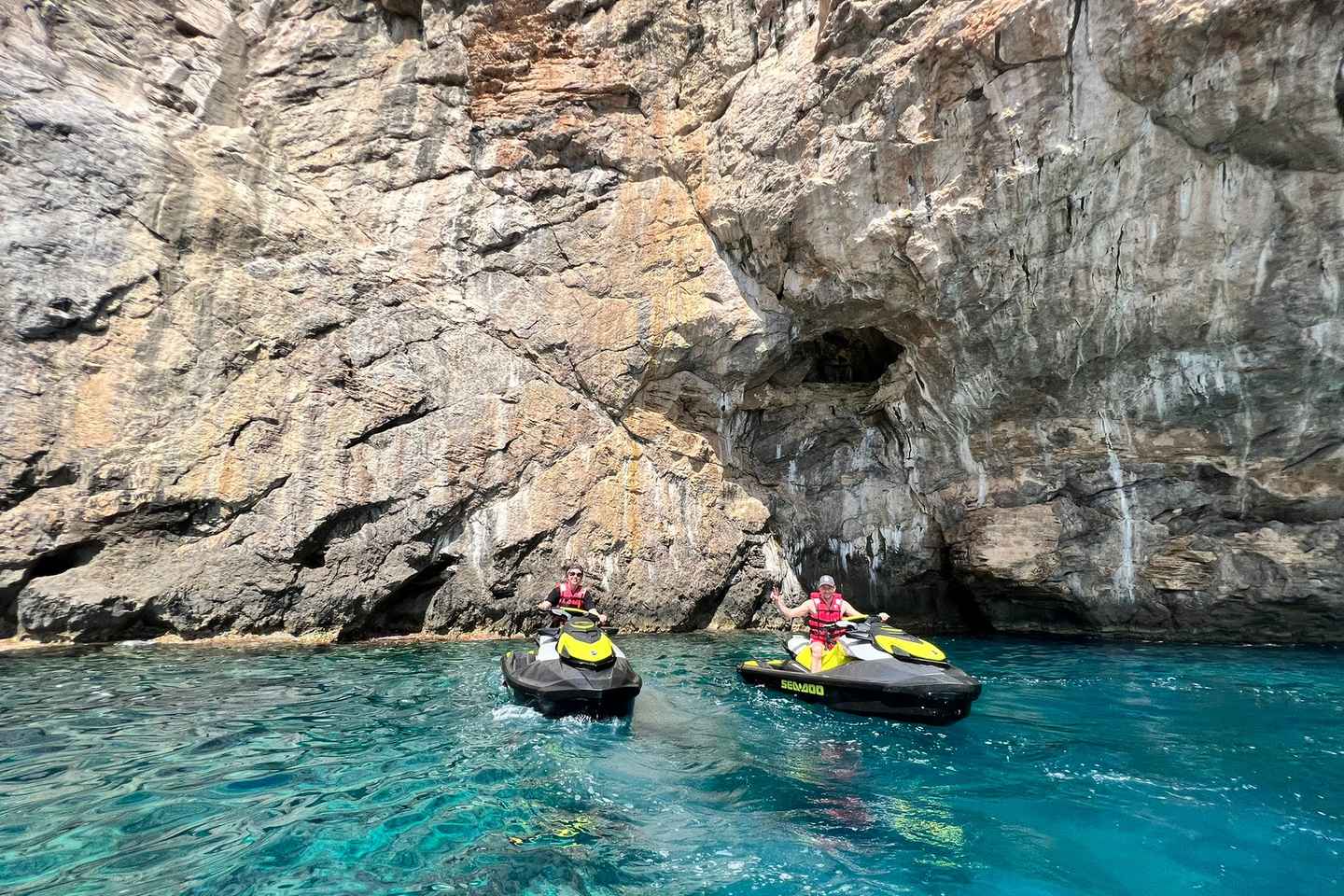 Cala Millor: Jetski Tour of Sea Lion Cave or Caves of Artà