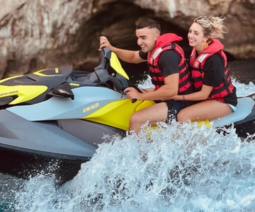 Cala Millor: Jetski-tur till Sea Lion Cave eller Artàs grottor