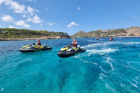 Can Picafort: Alcudia Bay Jet Ski Tour Coll Baix & Caves. Alcanada Lighthouse Island & Alcudia Bay