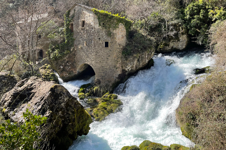 Montpellier: Jednodniowa wycieczka do Cirque de Navacelles i Foux de la Vis