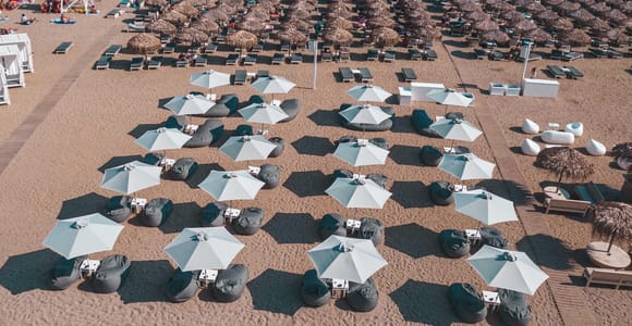 Mykonos: Super Paradise Beach with Sunbed at Thalas Mykonos