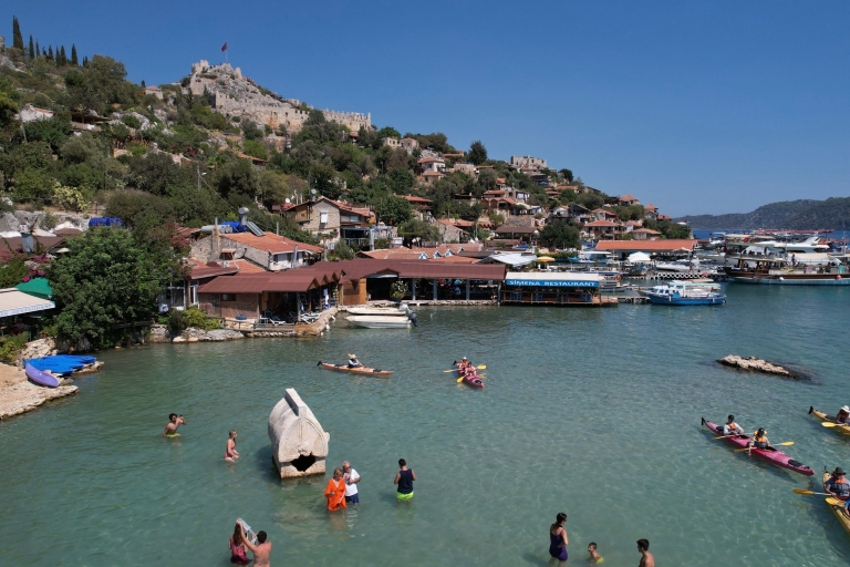 Kaş: Excursión Privada en Barco por Kekova con Almuerzo