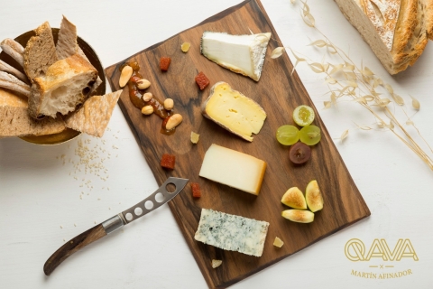 À Saint-Jacques-de-Compostelle : L'expérience du vin et du fromage