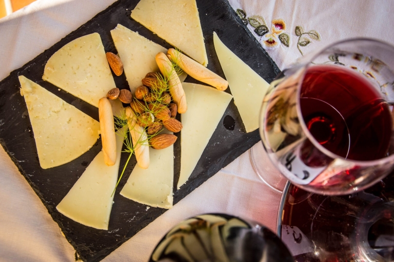 At Santiago de Compostela: Wine and Cheese Experience
