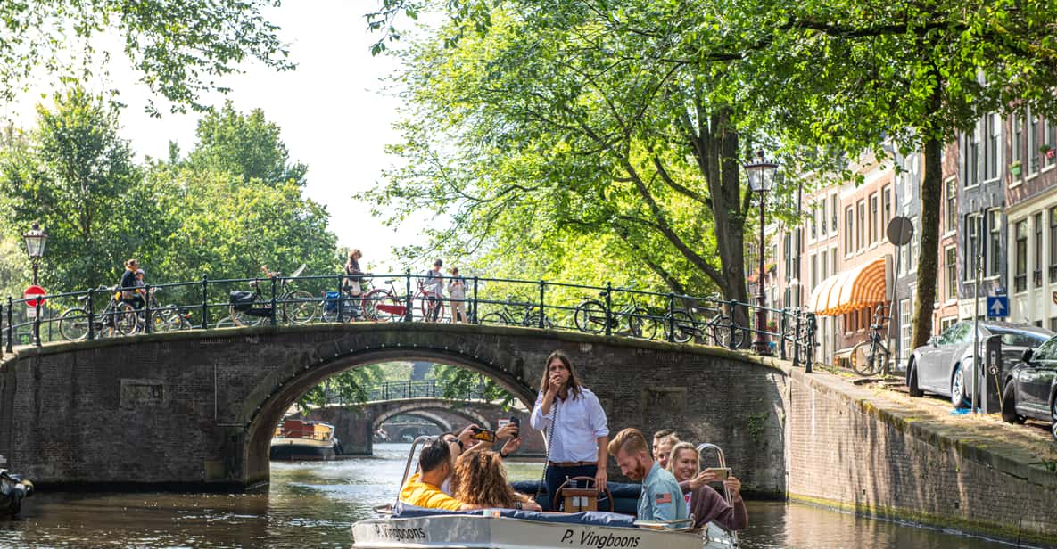 Afbeelding 7 van Amsterdam: open boot grachtenrondvaart (met gratis Spritz-optie)