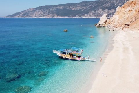 Antalya: Porto Genoese Bay Boat Trip & Mud Bath with Lunch Tour with Pickup from Antalya, Lara, Belek, or Kundu