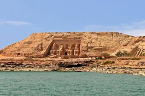 Van Luxor: 5-daagse Nijlcruise naar Aswan met ballonvaartStandaard cruiseschip