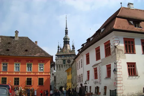 From Brasov: Guided Sighisoara and Sibiu Private Day Trip