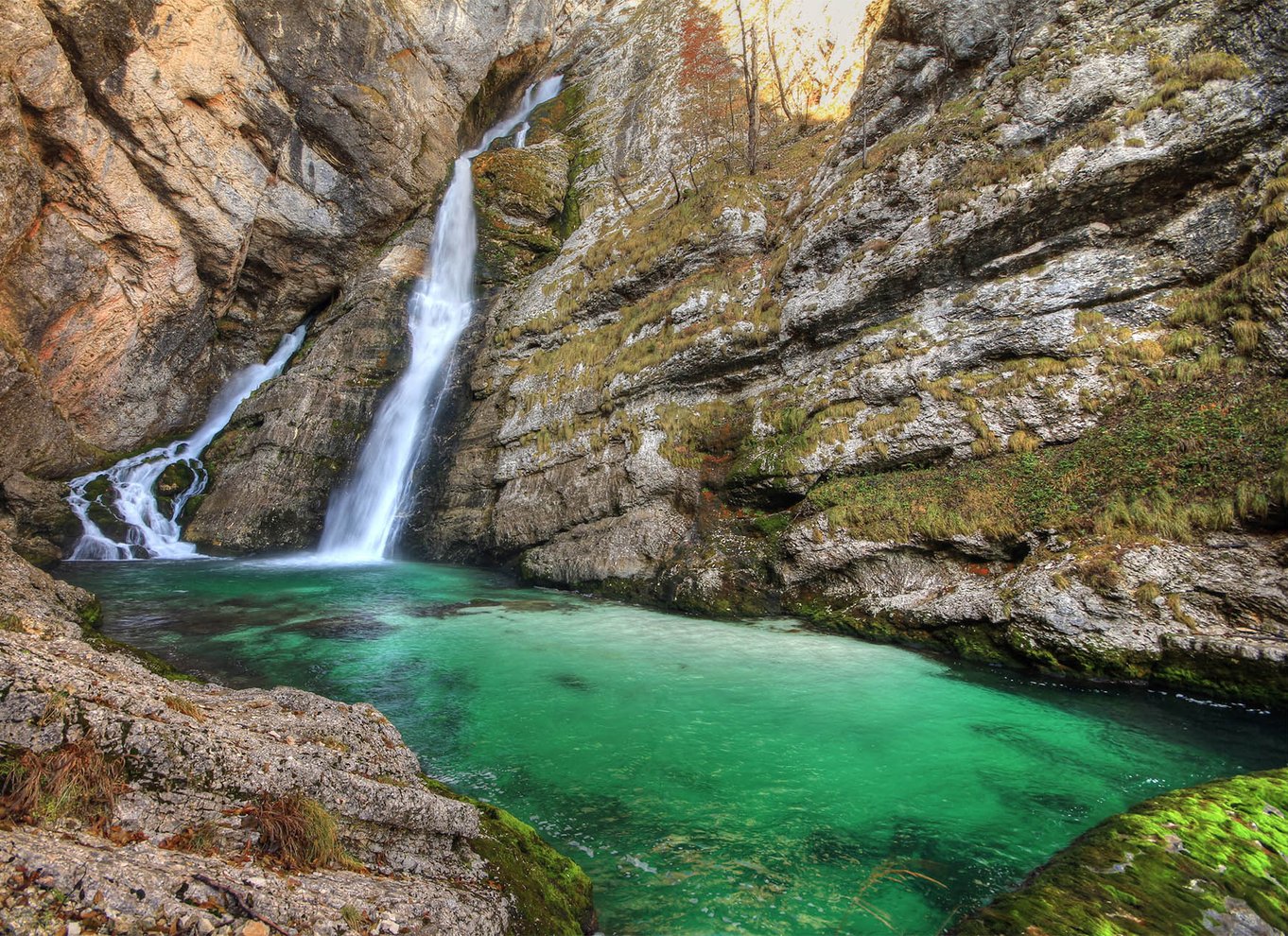 Ljubljana: Tur til Savica-vandfaldet, Bohinj-søen og Bled-søen