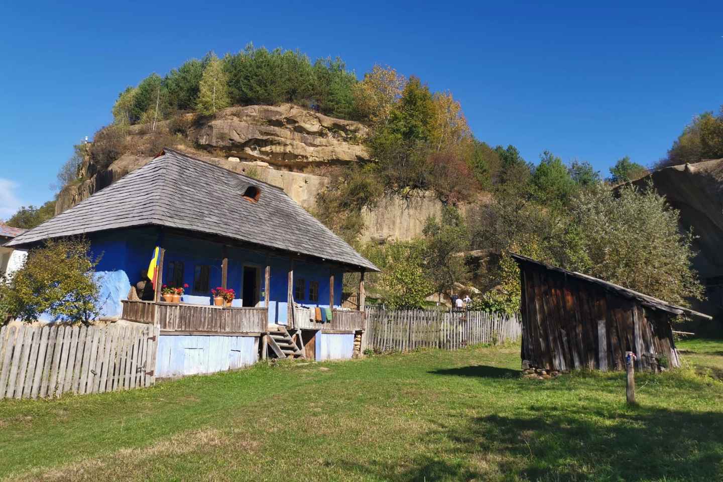 Da Bucarest: Visita ai Villaggi Carpazi e Sinaia