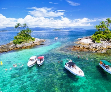 Ilha Grande: Full-Day Speedboat Tour of Paradise Islands
