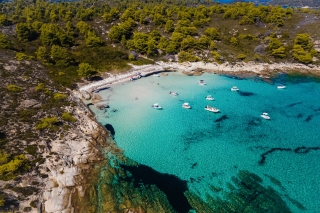 Vourvourou: Diaporos Islands Private Day Cruise