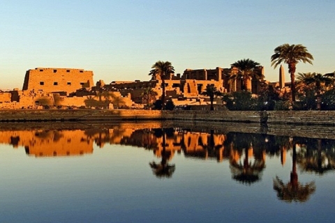 Z Asuanu: 4-nocny rejs po Nilu do Luksoru z lotem balonemLuksusowy statek wycieczkowy