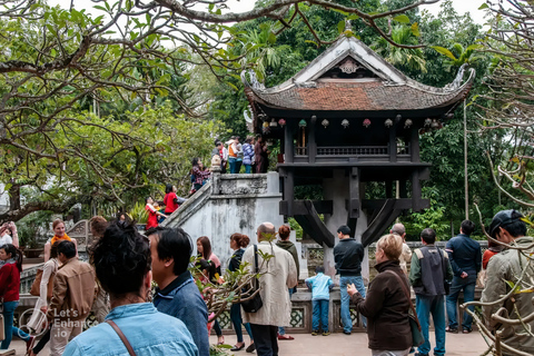 Desde Ha Noi - Visita privada de día completo a la ciudad en cocheDesde Ha Noi- Visita privada de la ciudad en coche y guía turístico