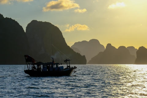2-dniowa wycieczka po zatoce Ha Long i rejs na wyspę Ti TopKabina Deluxe Double/Twin Deluxe bez transportu