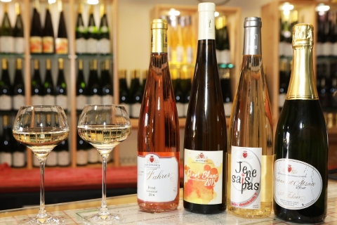 Elsass : Kellertour und VerkostungBlindes Erlebnis und Weinkellerbesuch