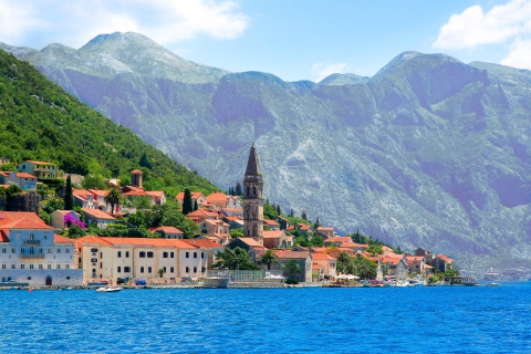 Kotor: Prywatna wycieczka z przewodnikiem po Budvie, Kotorze i PeraścieBudva: Budva, Kotor i Perast Prywatna wycieczka z przewodnikiem