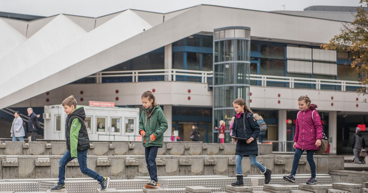 Scavenger hunt for kids in Berlin "Captain Casimir" GetYourGuide