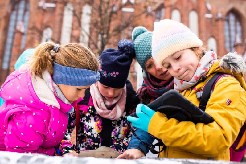 Scavenger hunt for kids in Berlin "Captain Casimir" GetYourGuide