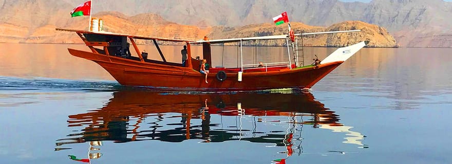 Depuis Ras al Khaimah : Musandam Khasab Excursion d'une journée avec transfert