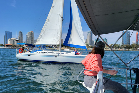 San Diego: San Diego Bay zonsondergang en zeilervaring overdagZeilervaring op de baai van San Diego