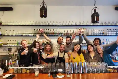 Cusco: Arte, Cultura y Alcohol Tour a pie borracho