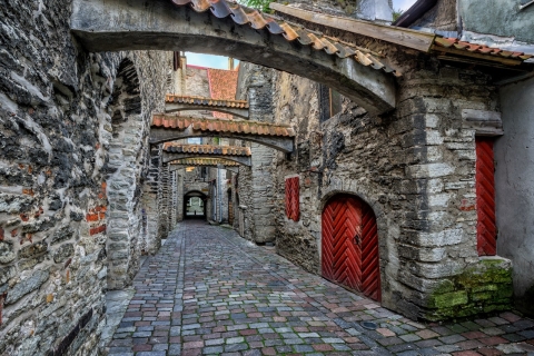 Tallinn: 2-stündiger romantischer Stadtrundgang