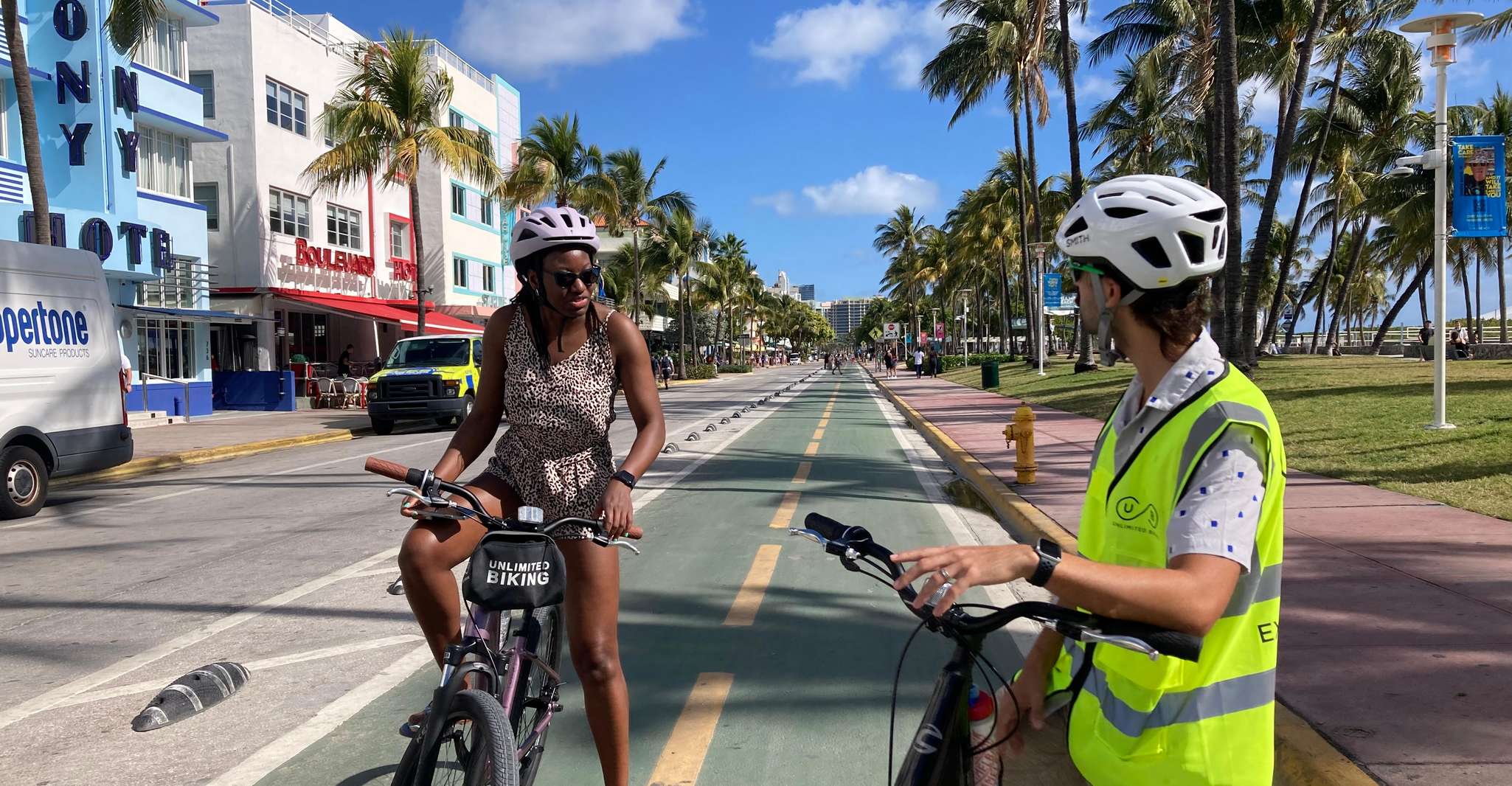 Miami Beach: City Highlights Guided Bike or eBike Tour photo 6