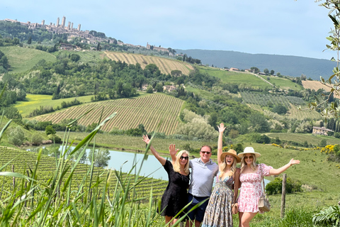 Florença: vinícolas, degustações, almoço e passeio de um dia em San GimignanoFlorença: viagem de um dia para degustação de comida e vinho Chianti