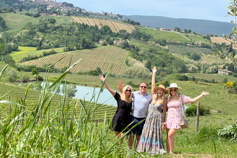 Florença: vinícolas, degustações, almoço e passeio de um dia em San GimignanoFlorença: viagem de um dia para degustação de comida e vinho Chianti