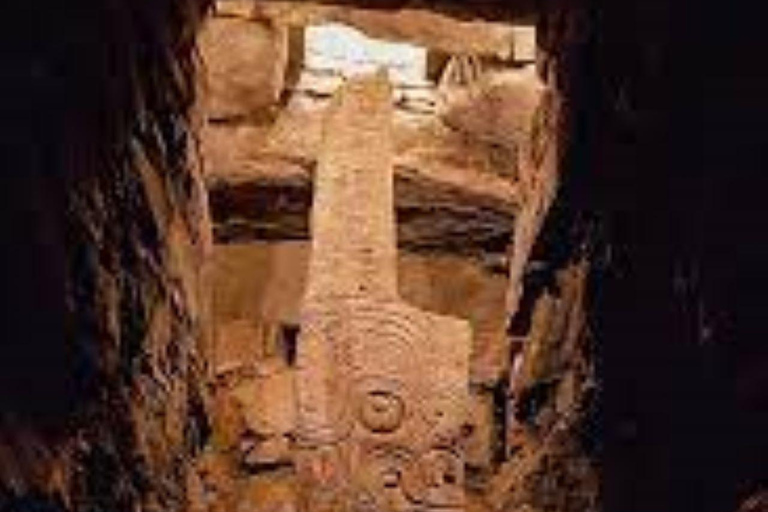 Chavin de Huantar Monument - Querococha Lagoon All Entrances