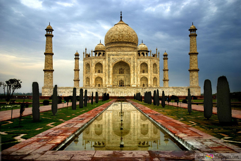 From Jaipur: Same day Private Taj Mahal Tour By Car Driver + Private Car + Tour Guide