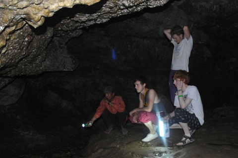 A la découverte des merveilles cachées : Un voyage à travers trois grottes