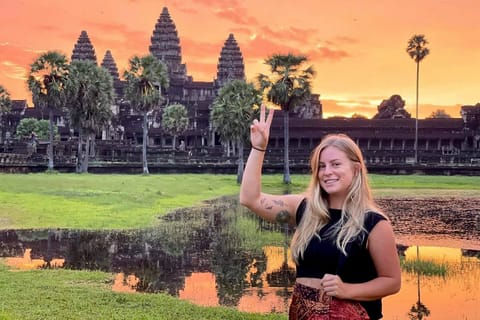 Siem Reap: Angkor Wat Sunrise; Guided Day Tour