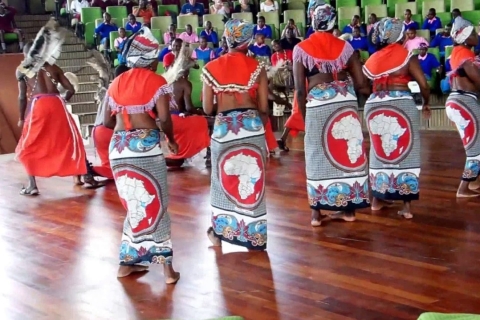 Ab Nairobi: Bomas of Kenya Cultural Dance Tour und ShowKulturelle Tour zu den Bomas von Kenia in Nairobi am Nachmittag