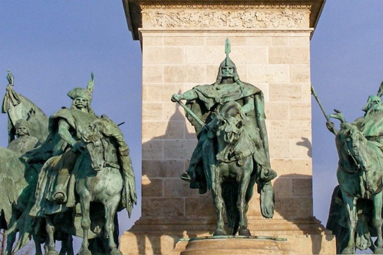 Budapest: Héroes Históricos y Termas Audioguía