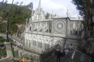 Von Quito aus: Las Lajas Sanctuary Ganztagestour & Hotelabholung