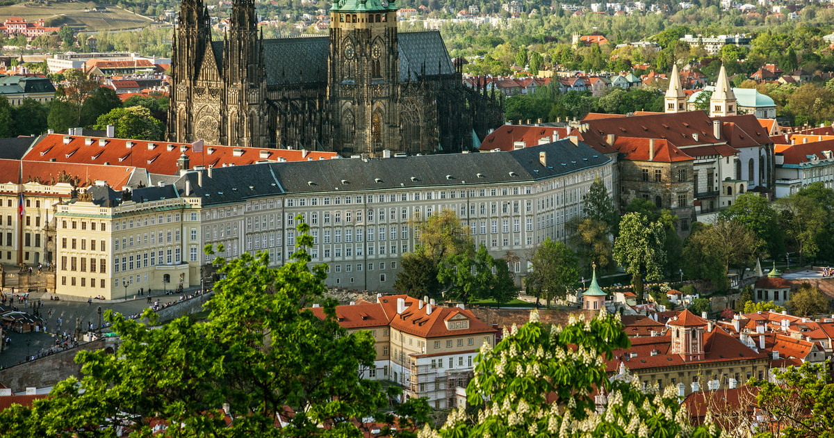 Prag Prager Burg Rundgang Mit Bustransfer Getyourguide