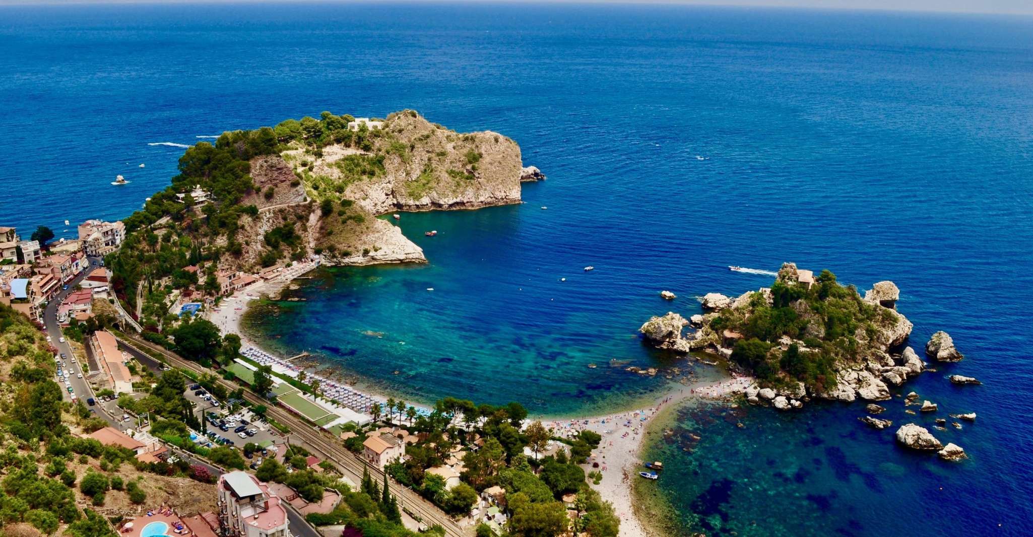From Messina, Private Air-Conditioned Transfer to Taormina - Housity