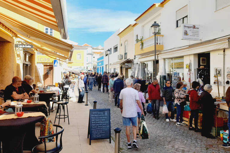 From Albufeira: Private Silves Castle Tour Whith Wine Taste From Armação or Albufeira: Private Silves Town Tour w/ Wine