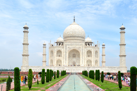 From Delhi: Private Taj Mahal Sunrise and Agra Fort Day TripPrivate Tour From Delhi with Driver, Car and Tour Guide